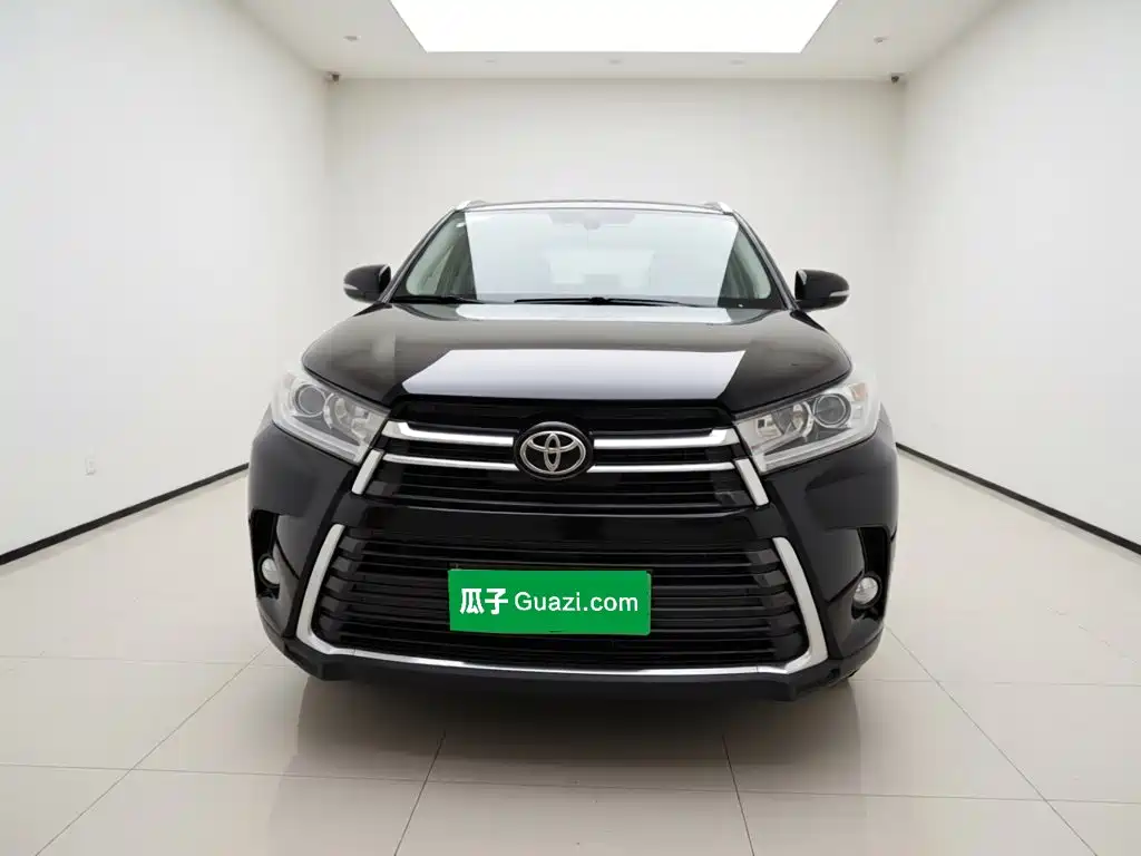 Toyota Highlander 2018 — фото 2