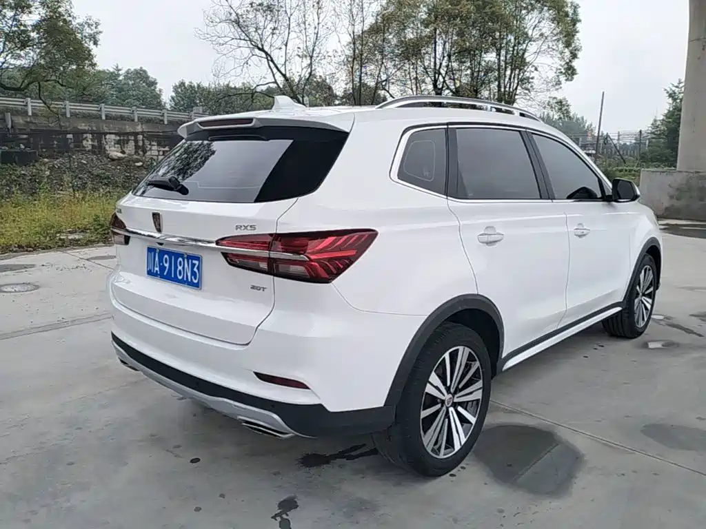 Roewe RX5 2019 — фото 7