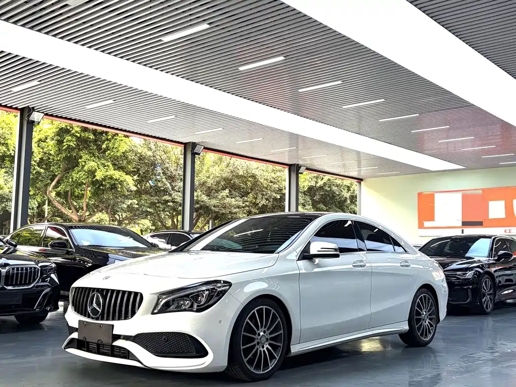 Mercedes-Benz CLA 2018