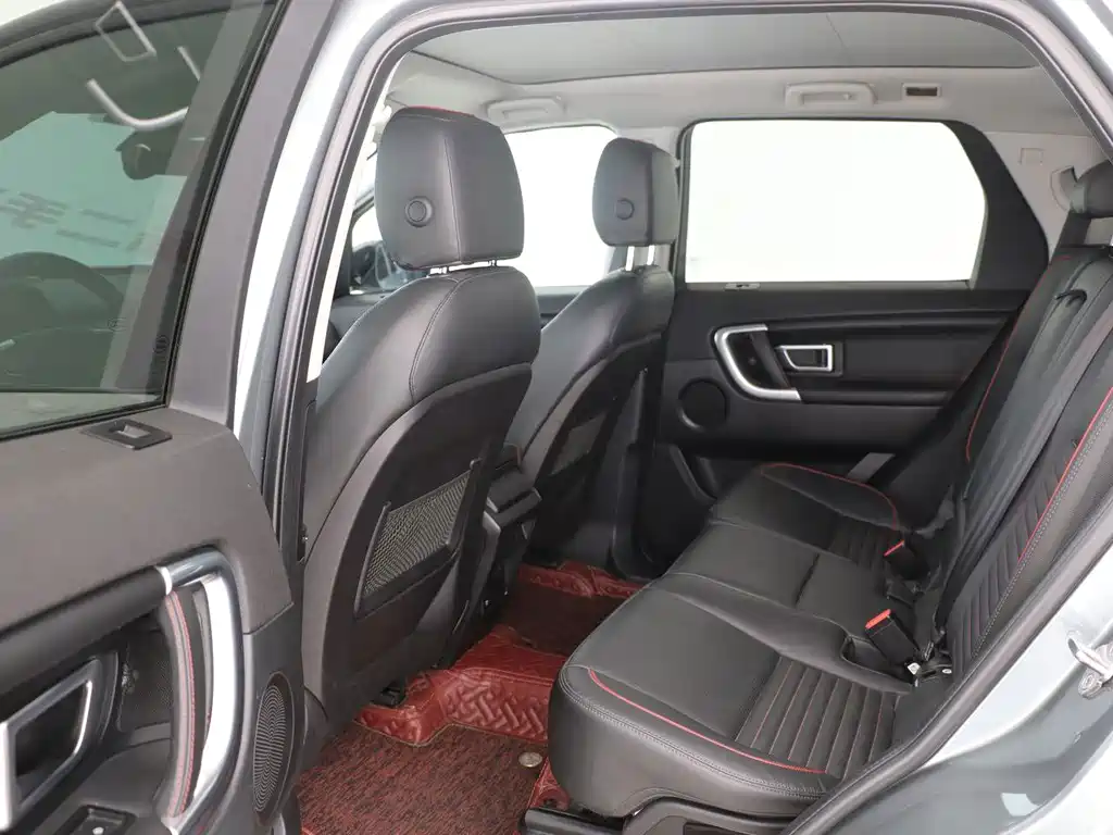 Land Rover Discovery Sport 2019 — фото 9