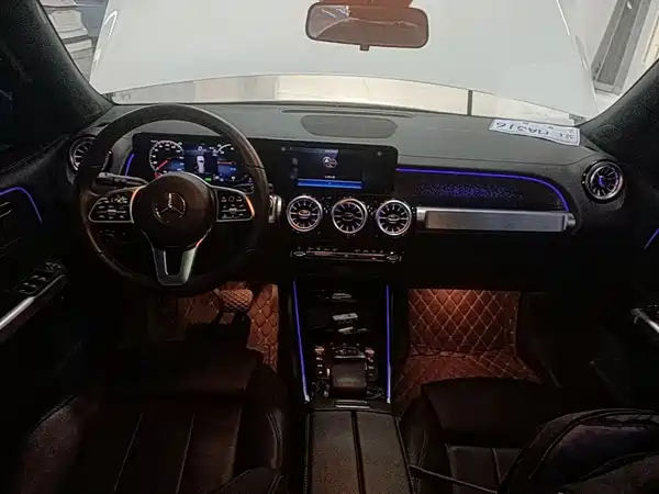 Mercedes-Benz EQB 2024