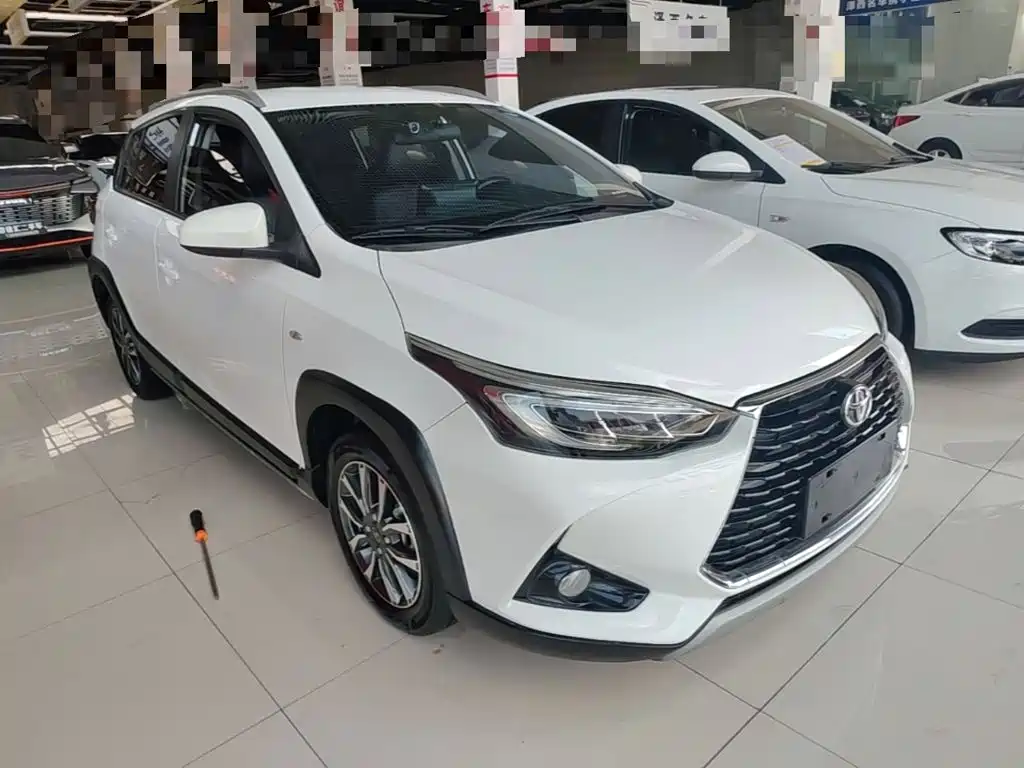 Toyota Yaris L 2020