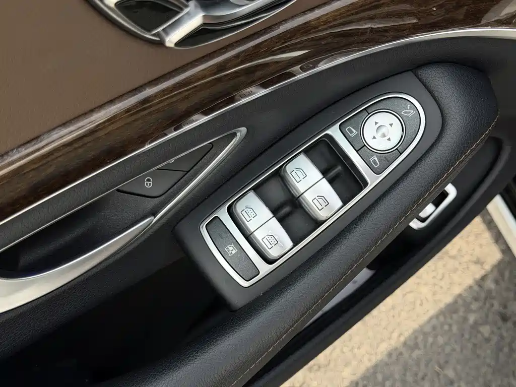 Mercedes-Benz S-Class 2016 — фото 15