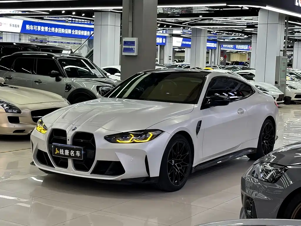 BMW M4 2023 — фото 1