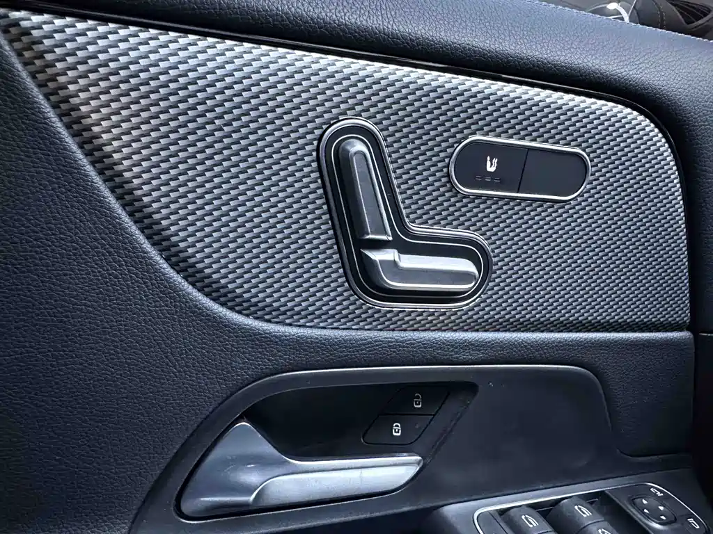 Mercedes-Benz GLA 2020 — фото 14