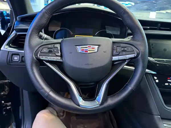 Cadillac XT6 2021