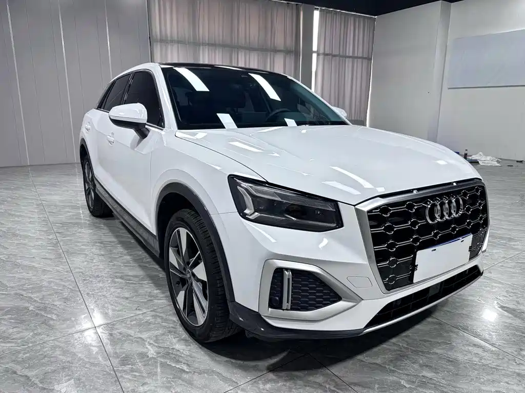 Audi Q2L 2022