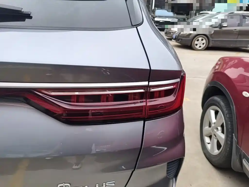 BYD Song PLUS New Energy 2023 — фото 8