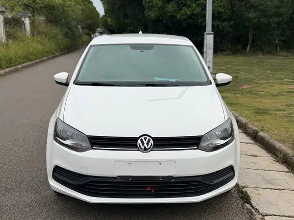Volkswagen Polo 2016
