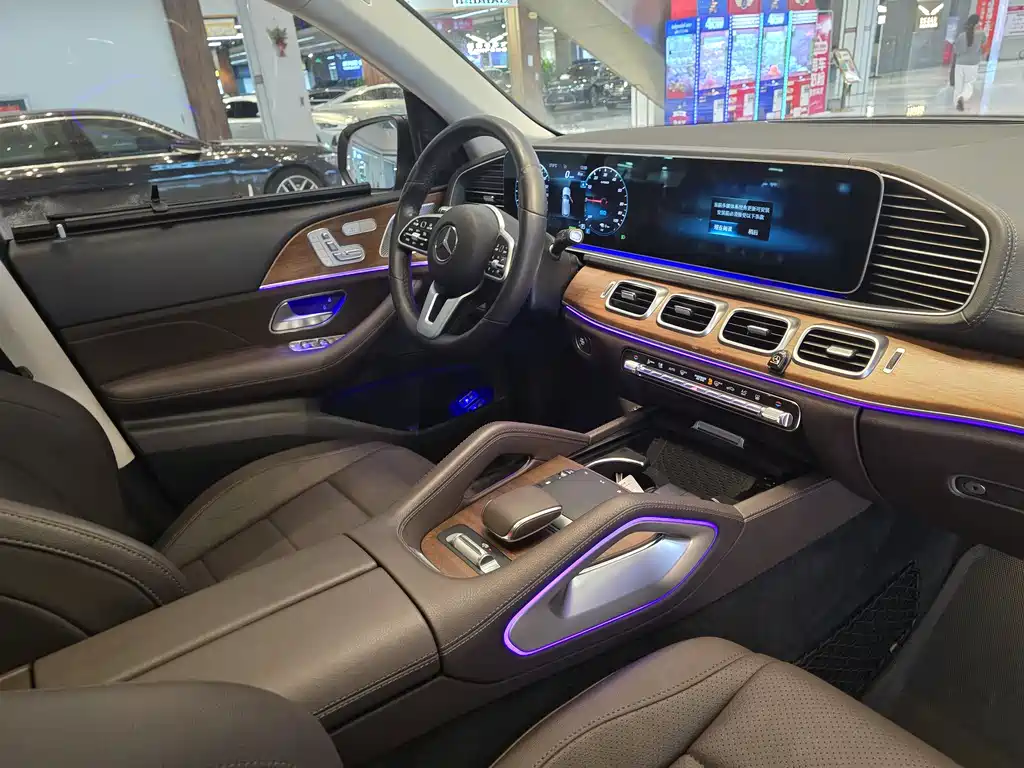 Mercedes-Benz GLE New Energy 2021 — фото 6