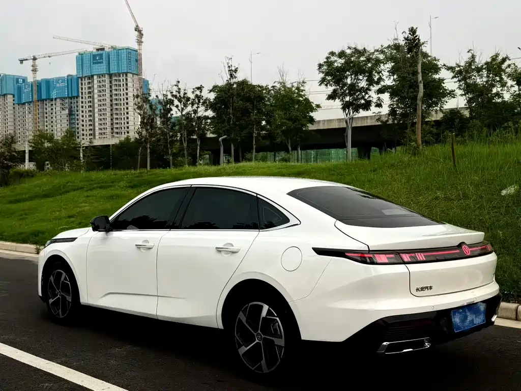 Changan Escape 2025 — фото 9
