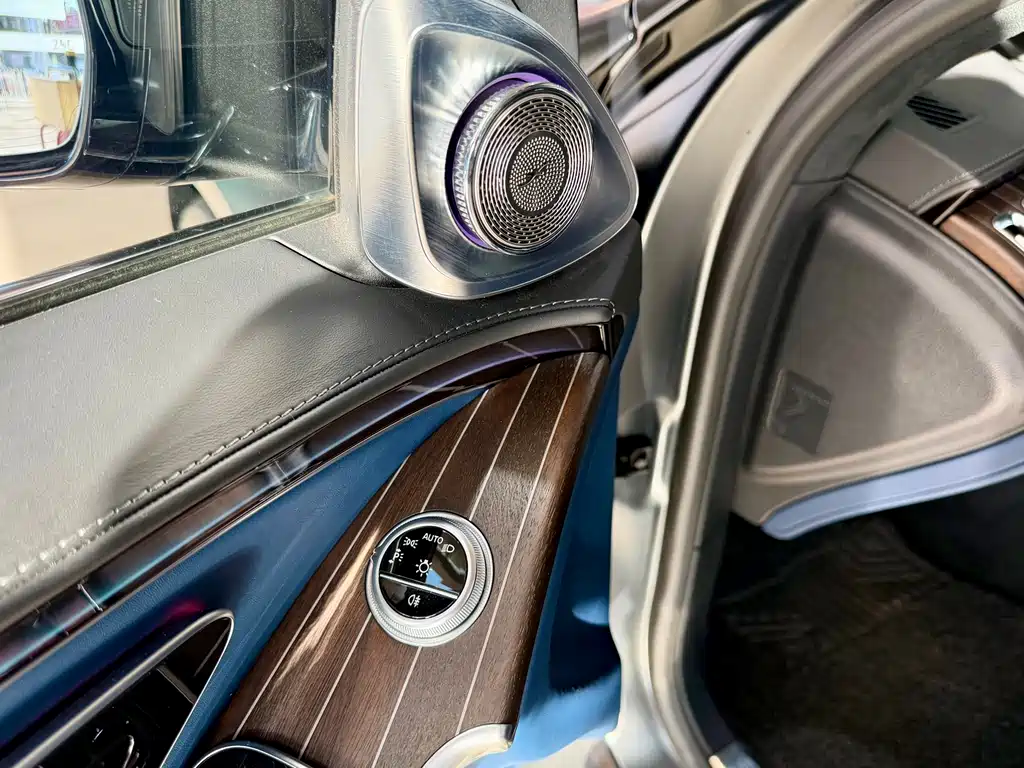 Mercedes-Benz S-Class 2023 — фото 11