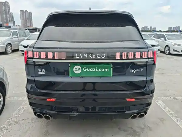 Lynk & Co 09 EM-P 2023