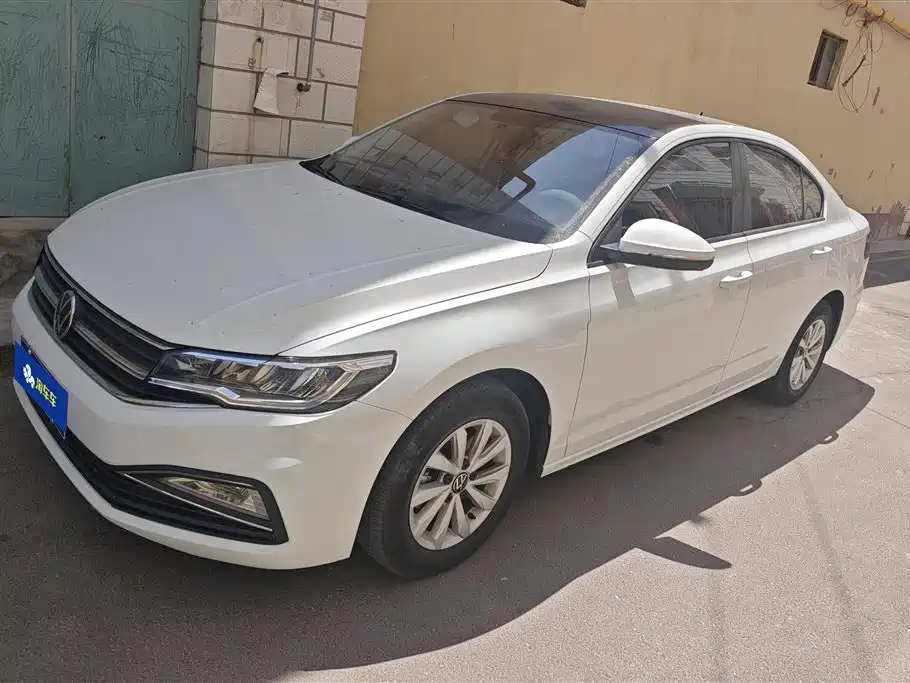 Volkswagen Bora 2021