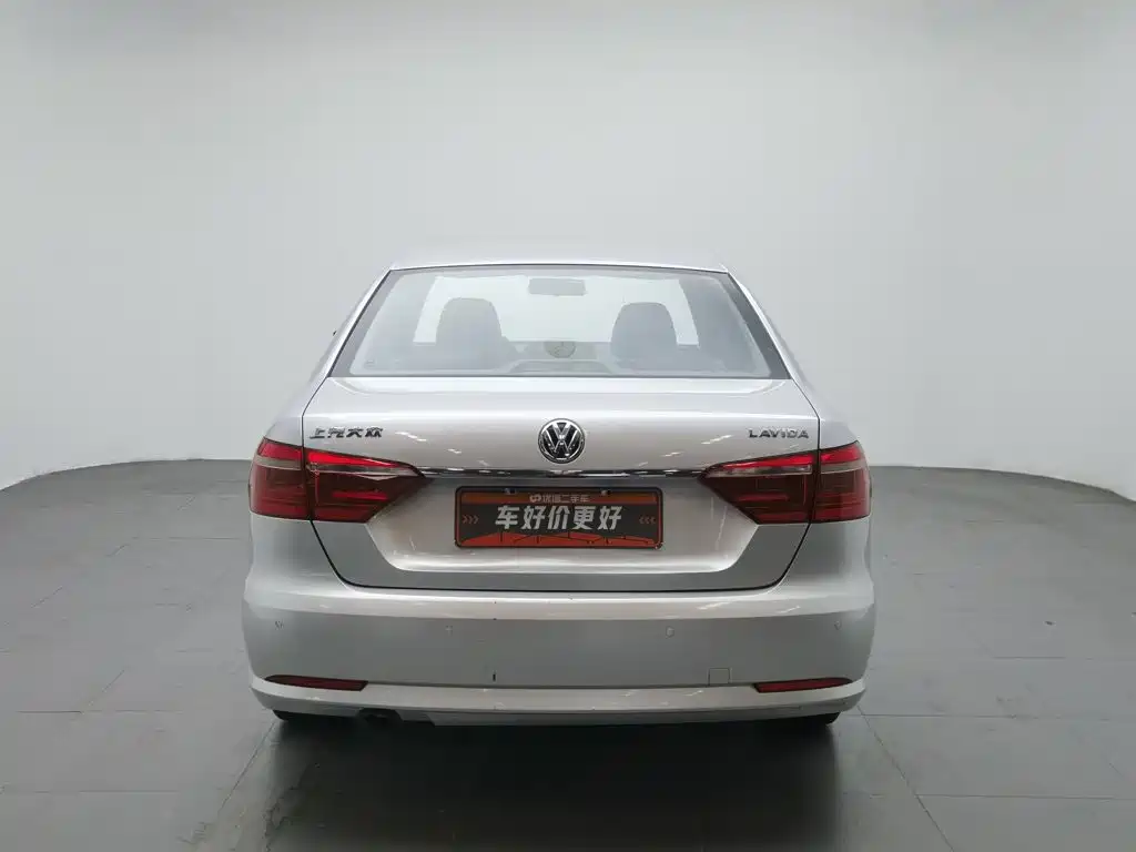 Volkswagen Lavida 2013