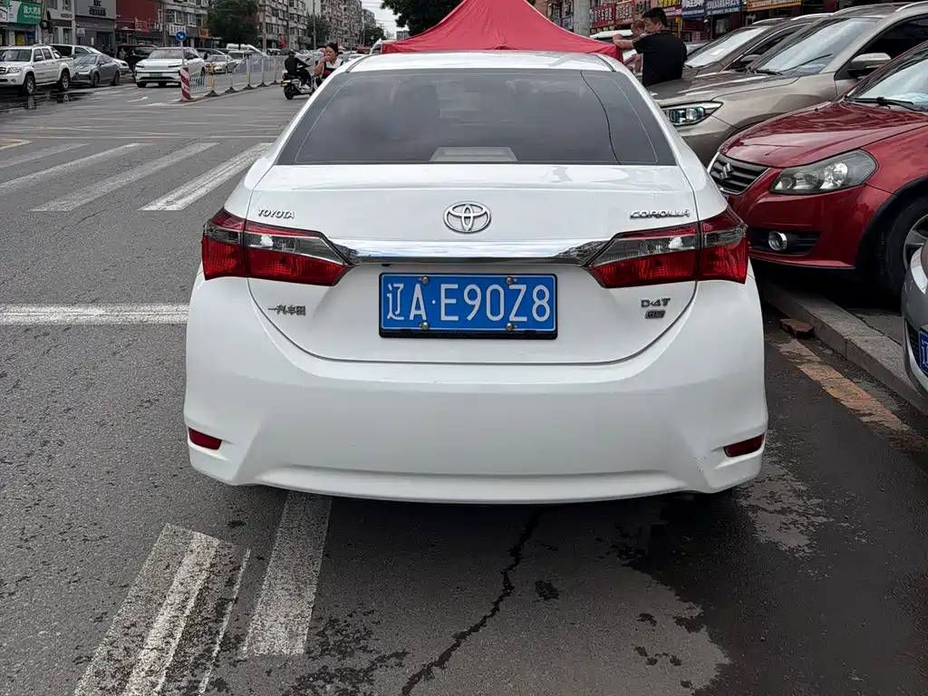 Toyota Corolla 2017 — фото 4