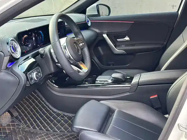 Mercedes-Benz A-Class 2023