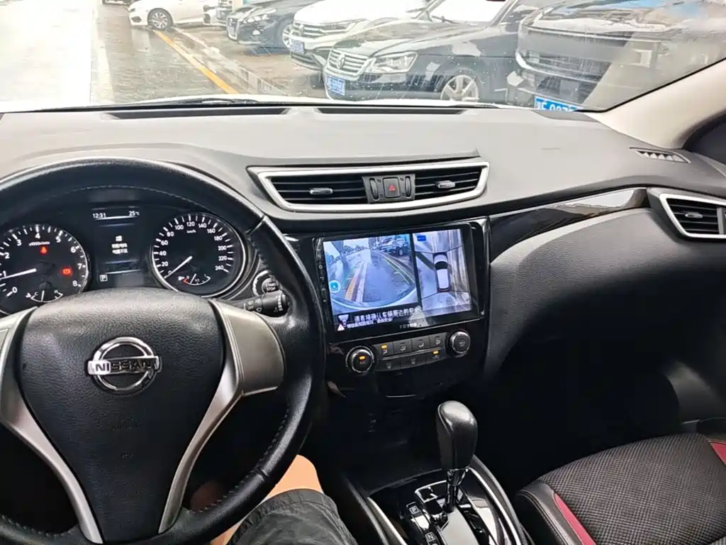 Nissan Qashqai 2015 — фото 10