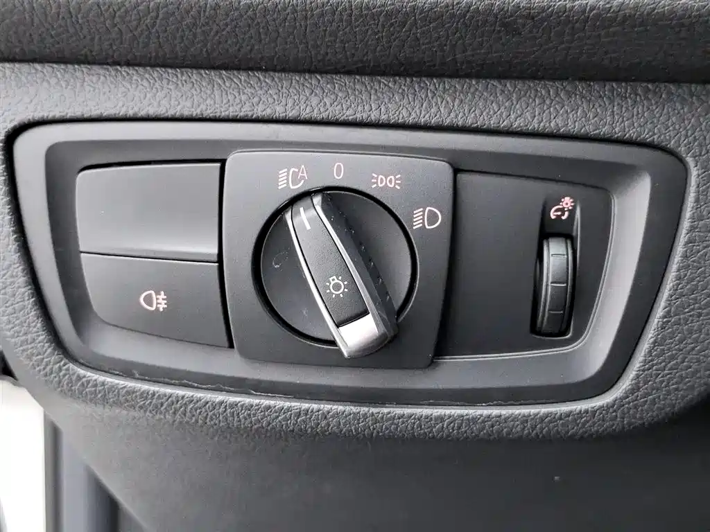 BMW 1 Series 2020 — фото 21