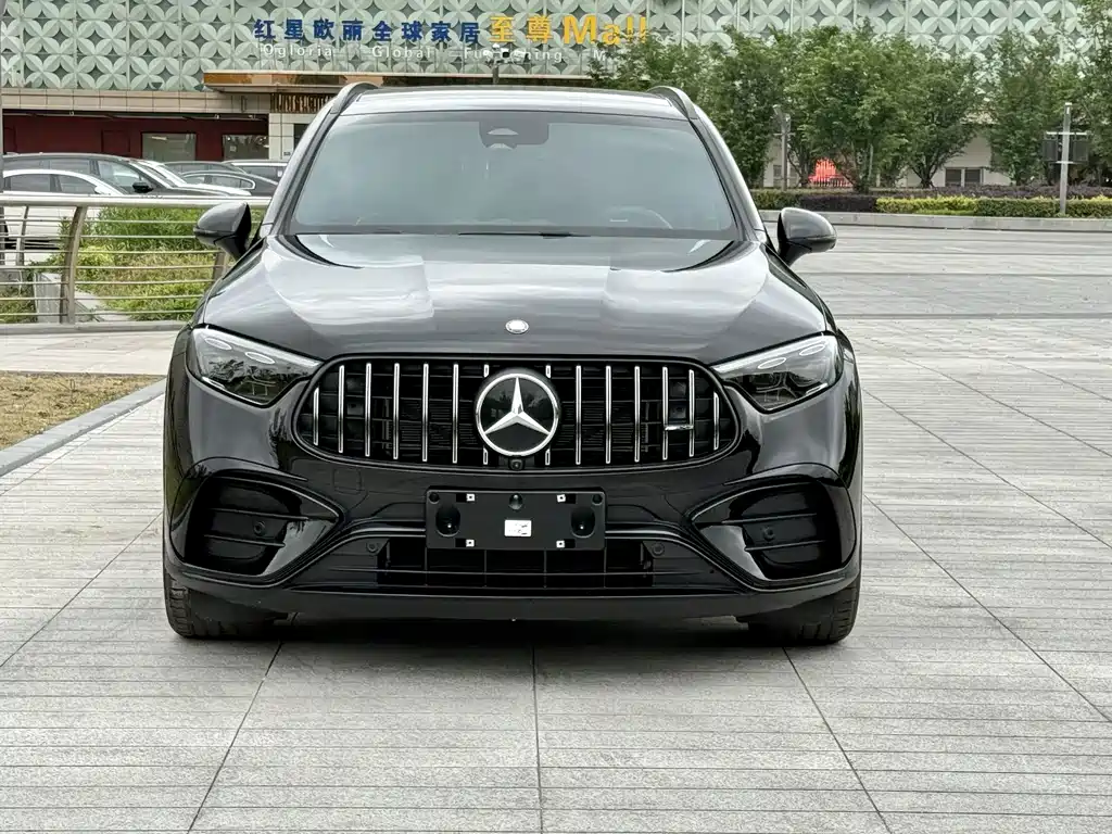 Mercedes-Benz GLC AMG 2026 — фото 2