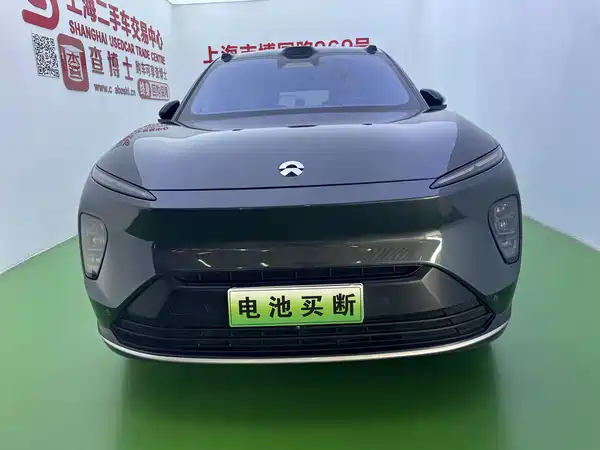 NIO ES8 2023