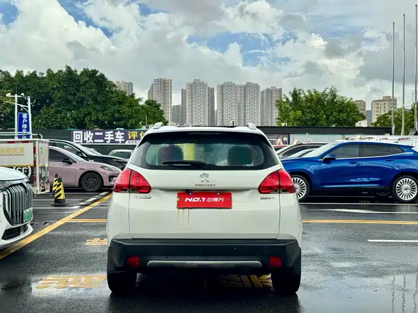 Peugeot 2008 2014