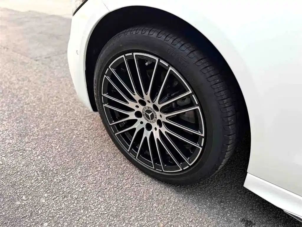 Mercedes-Benz C-Class 2022 — фото 12