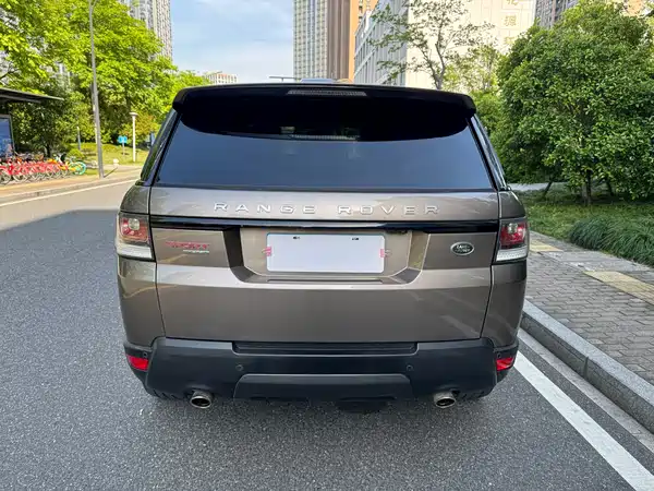 Land Rover Range Rover Sport 2016