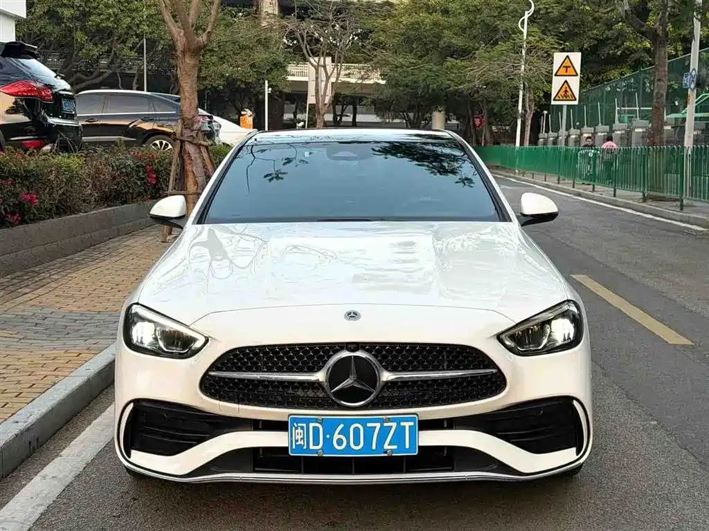 Mercedes-Benz C-Class 2022 — фото 2