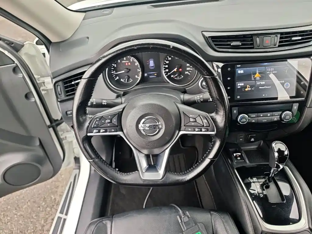 Nissan X-Trail 2019 — фото 11