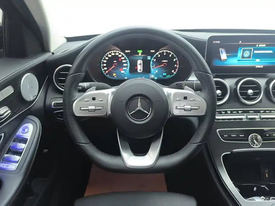 Mercedes-Benz C-Class 2021 — фото 15