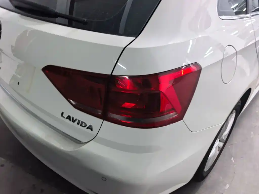 Volkswagen Gran Lavida 2017 — фото 8