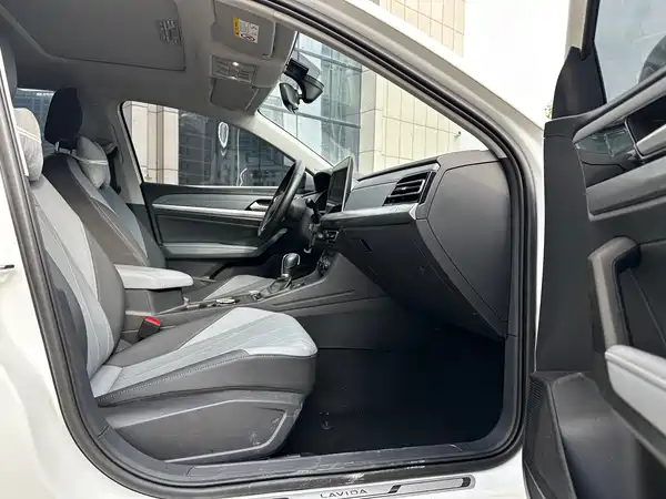 Volkswagen Lavida 2023