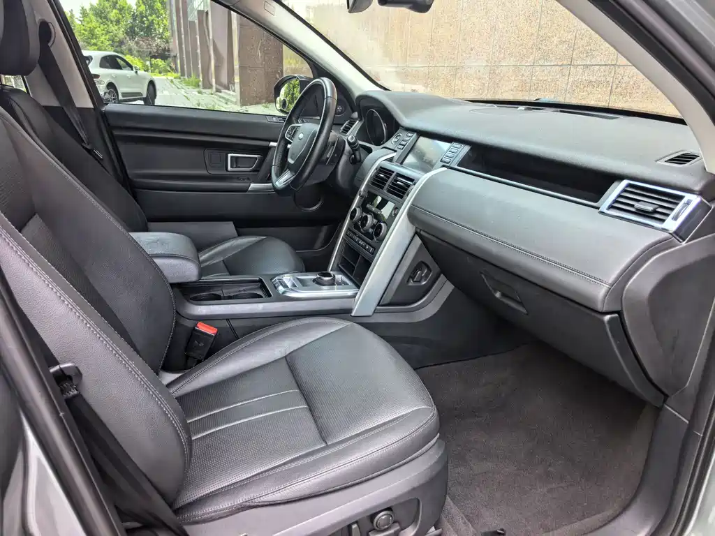 Land Rover Discovery Sport 2018 — фото 14