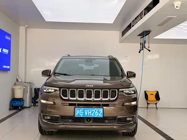 Jeep Grand Commander 2018