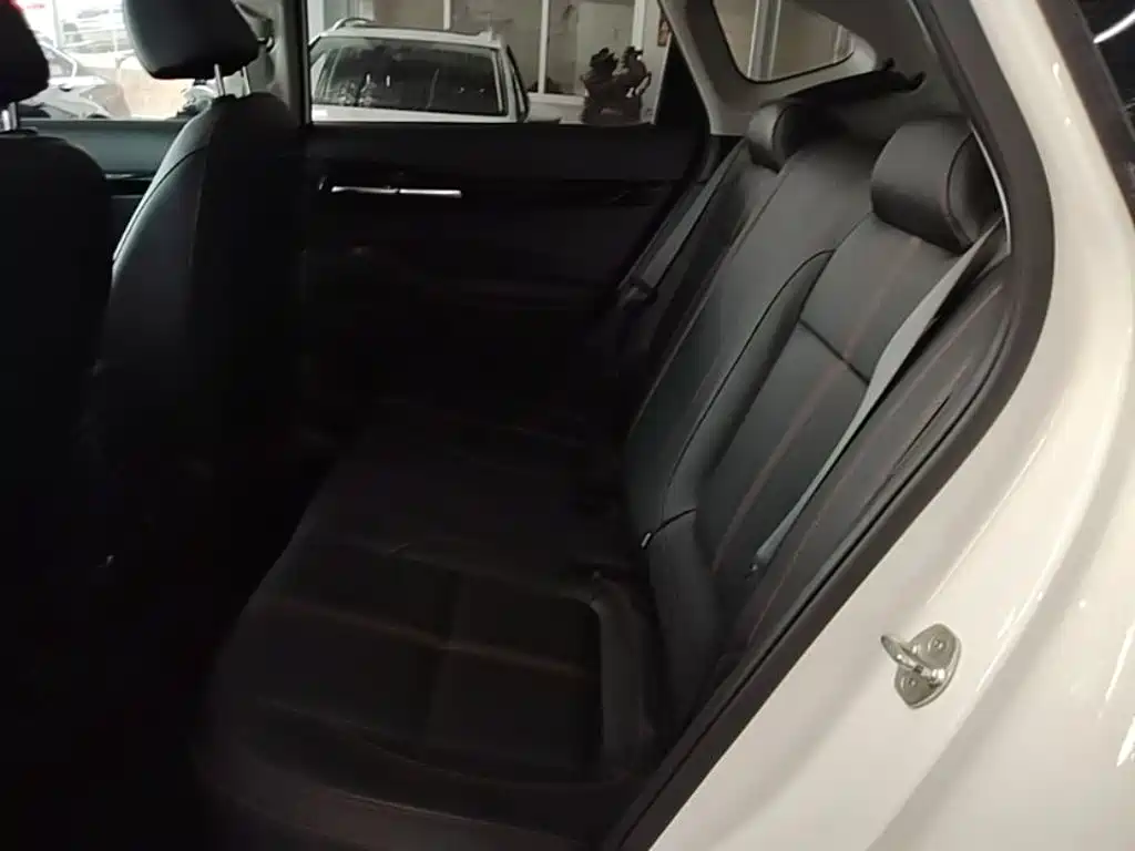 Kia KX3 2021 — фото 17