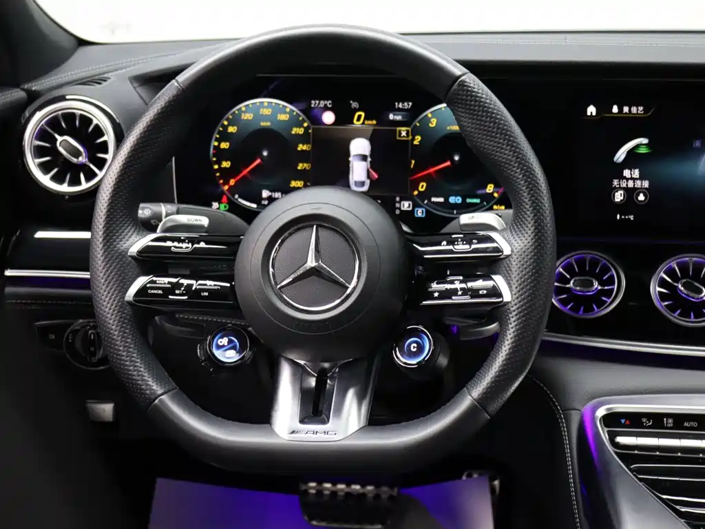 Mercedes-Benz AMG GT 2024 — фото 11