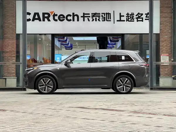 Li Auto L8 2024