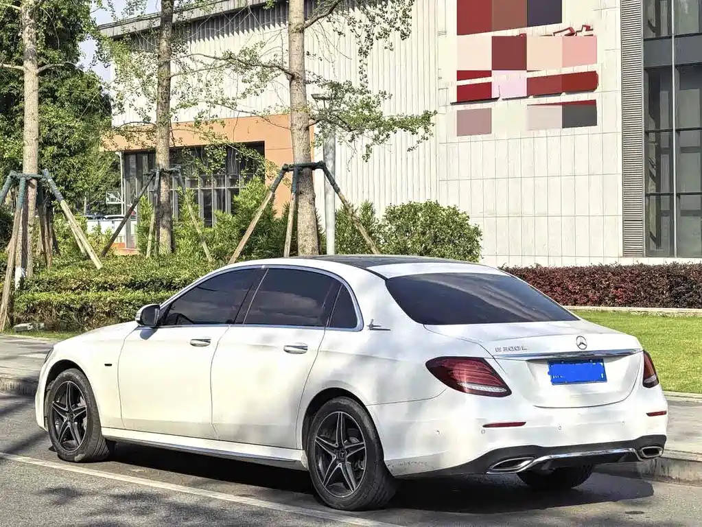 Mercedes-Benz E-Class 2020