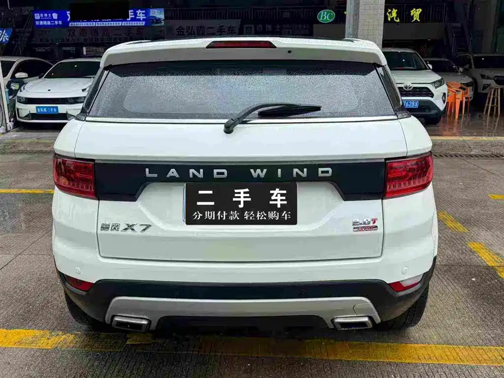 Landwind X7 2016 — фото 5