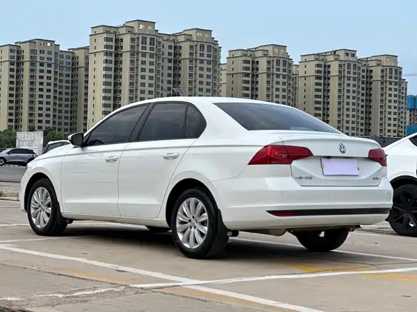 Volkswagen Bora 2023