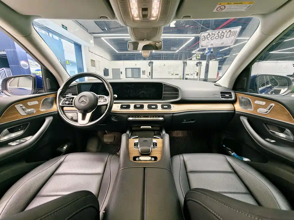 Mercedes-Benz GLE 2020 — фото 9