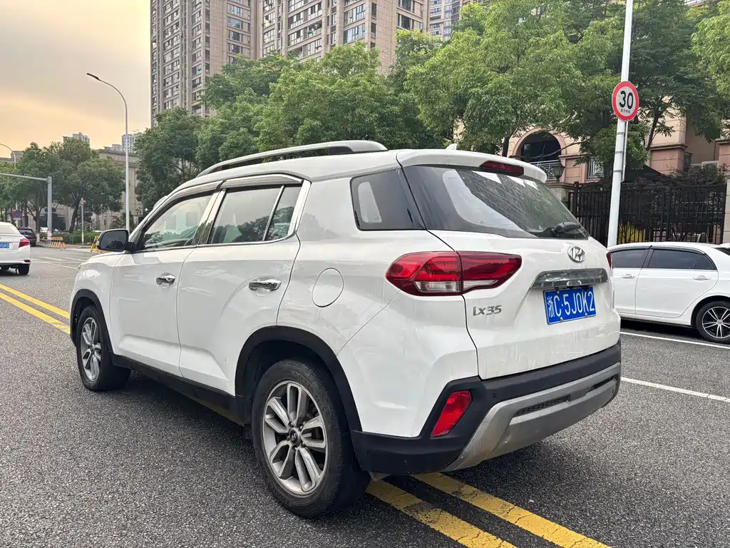 Hyundai ix35 2018 — фото 10