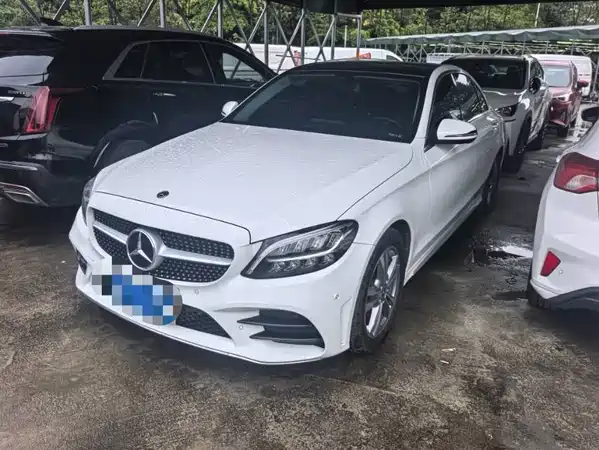 Mercedes-Benz C-Class 2021
