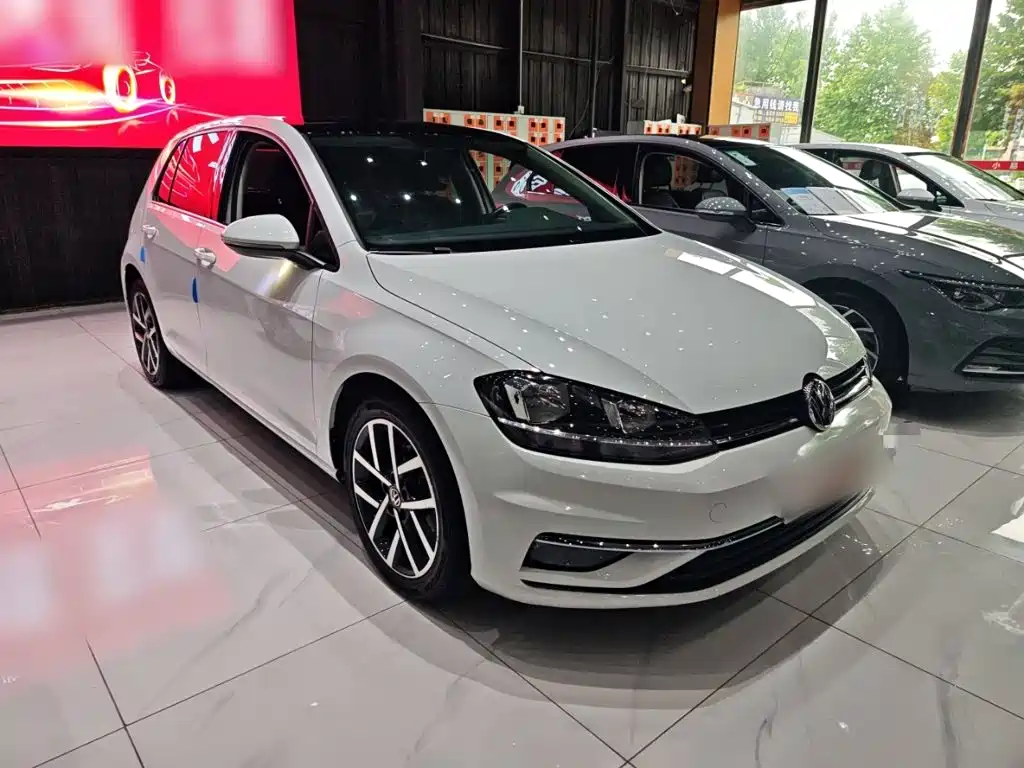 Volkswagen Golf 2020