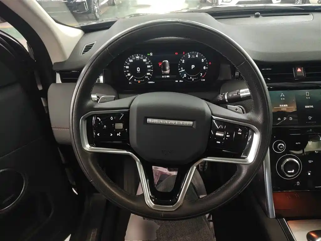 Land Rover Discovery Sport 2022 — фото 11
