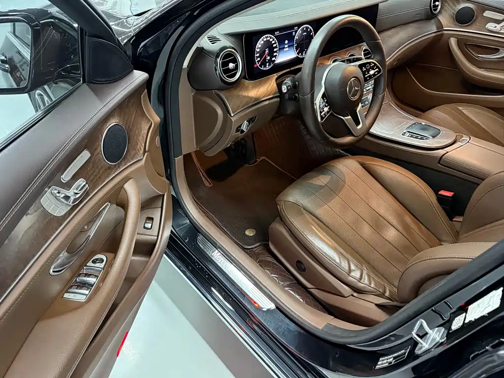 Mercedes-Benz E-Class 2018 — фото 5