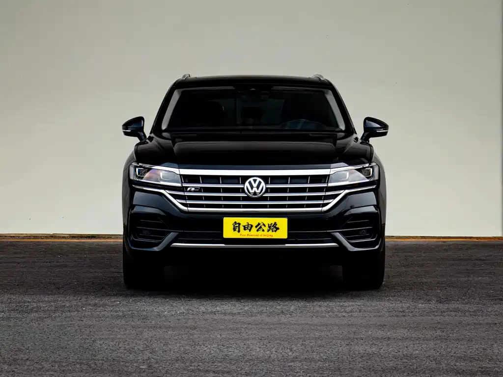 Volkswagen Touareg 2020 — фото 2