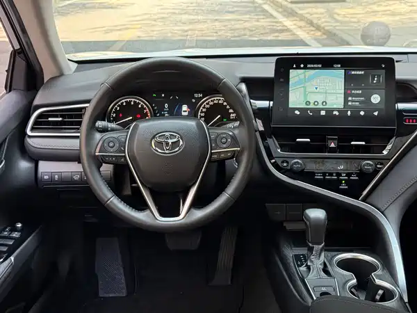 Toyota Camry 2023
