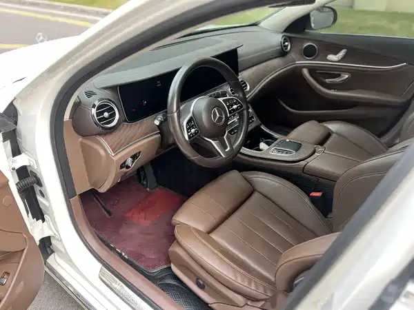 Mercedes-Benz E-Class 2019